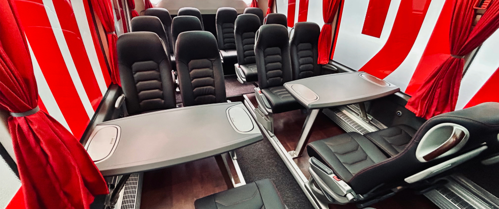 file Intérieur du bus du SRFC par Breizhcab